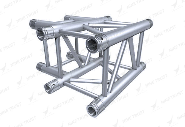 YT 34 3-way corner T35