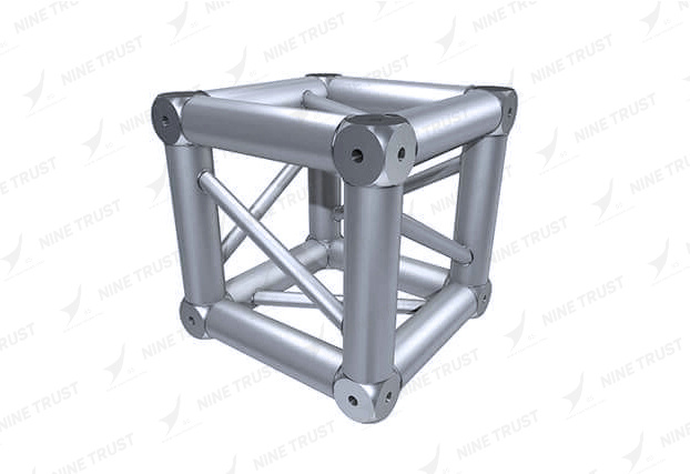 YT 34 Multi Box corner