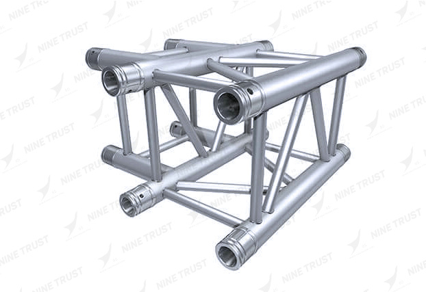 YT 34 PL 3-way corner T35